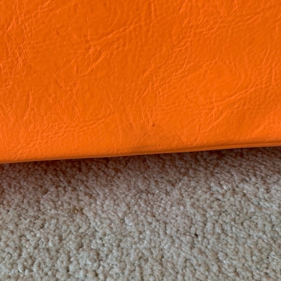 BEIS Mini Weekender Bag - Picture 4 of 8